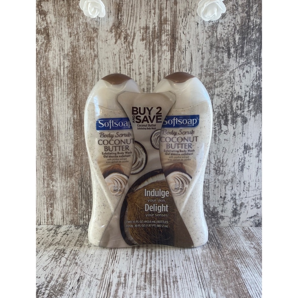 Brand new Softsoap Body Scrub Exfoliating Body Wash (2-pack)